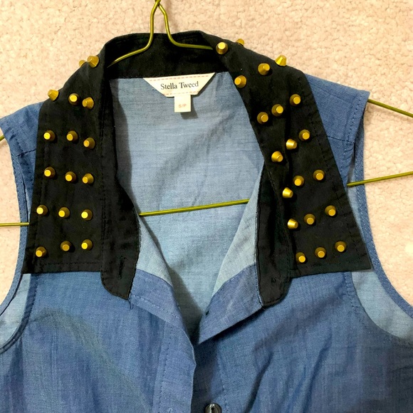 Denim button up vest - Picture 2 of 4